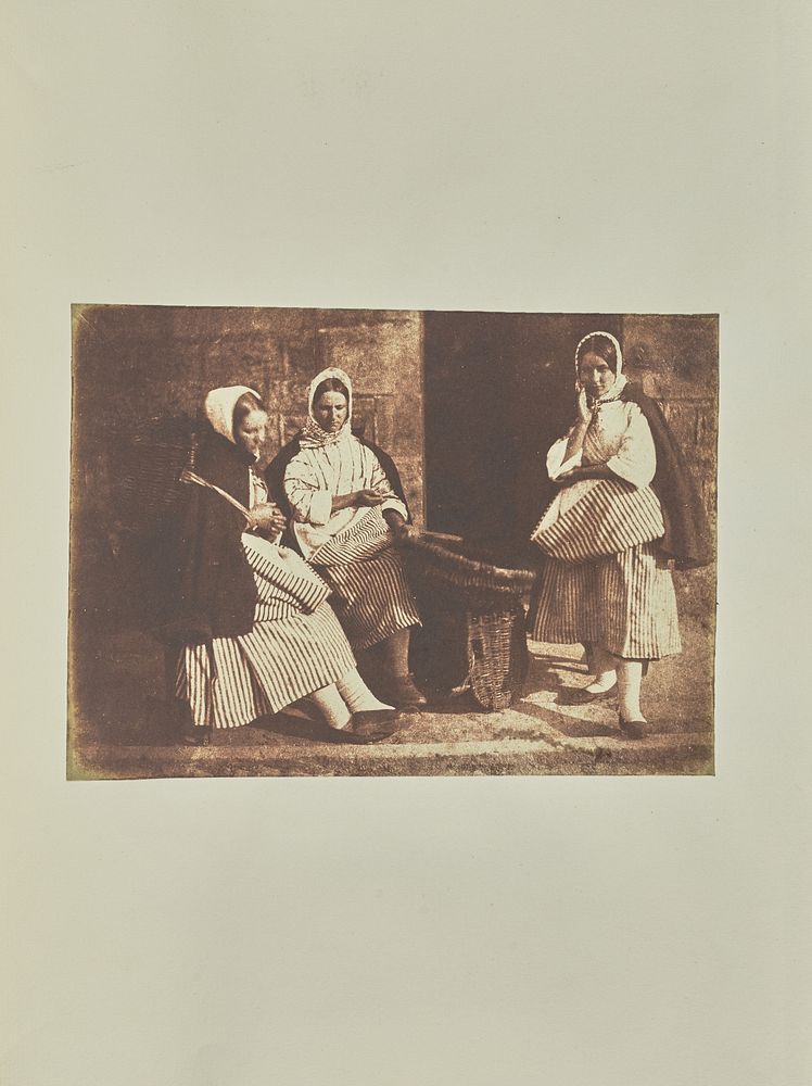Newhaven Fishwives by Hill and Adamson