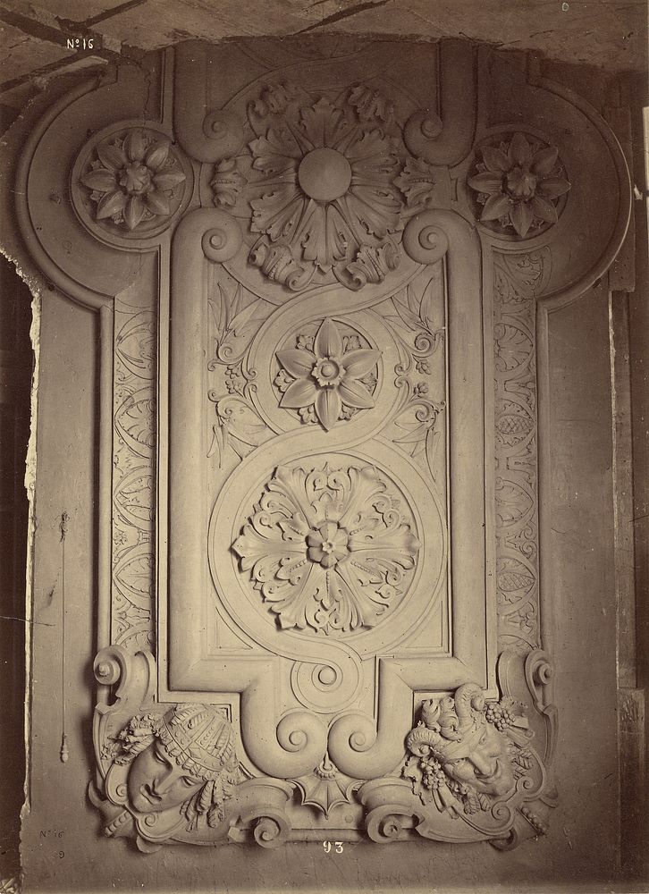 Bas-relief de la partie supérieure de la voute. Vestibule octogone. by Louis Émile Durandelle