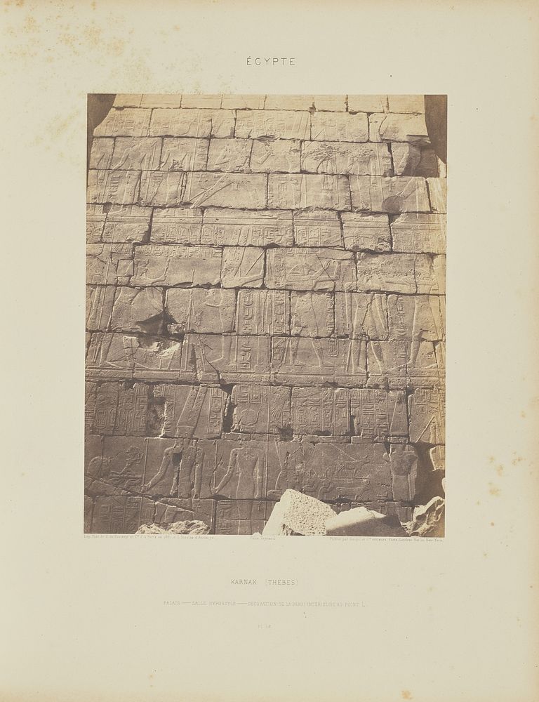 Karnak (Thèbes). Palais - Salle Hypostyle - Décoration de la Paroi Intérieure au Point L by Félix Teynard