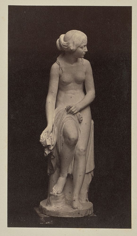 Statue of a female figure