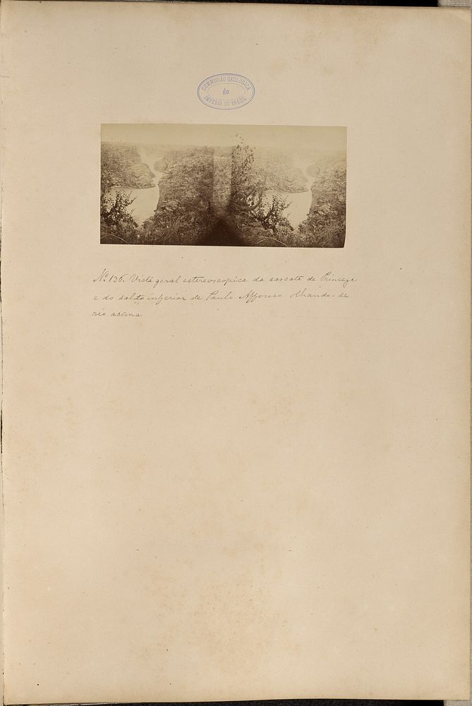Vista genal estereoscopia da cascata de Princesa e do salto interior do Paulo Affonso olhande - se rio acima by Marc Ferrez