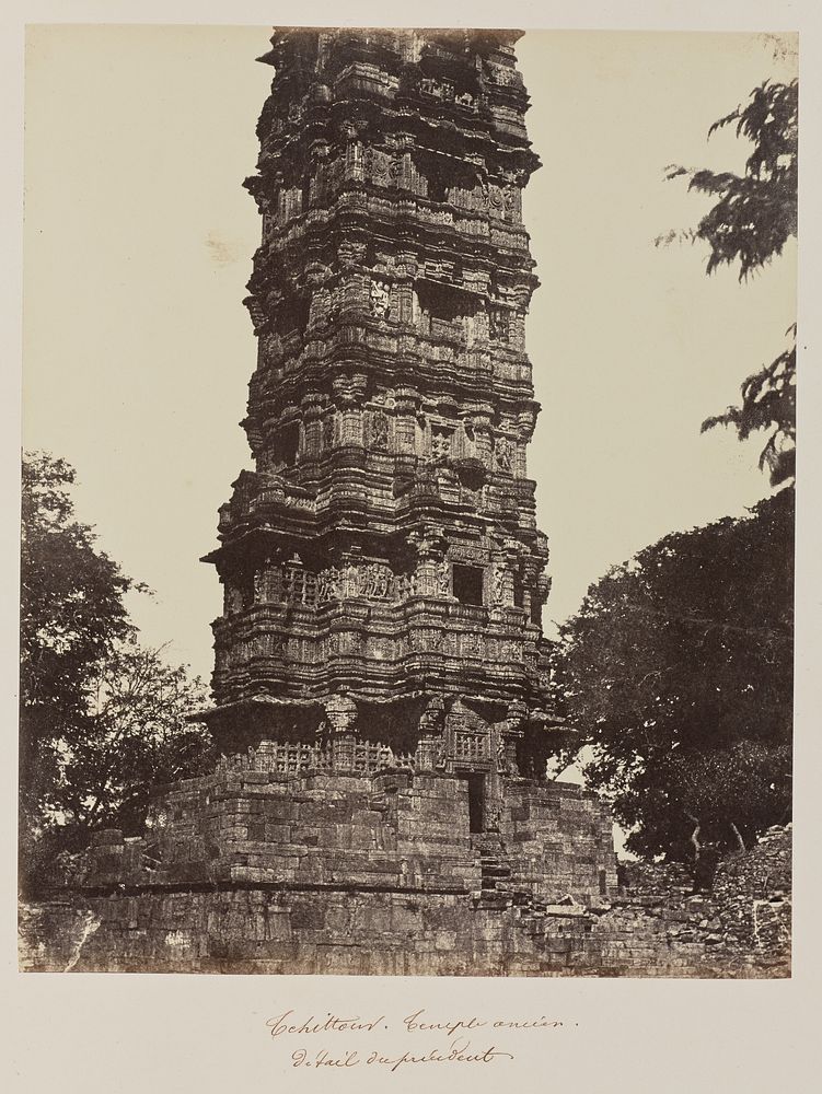 Tchittour, Temple ancien, détail du precedent by Baron Alexis de La Grange