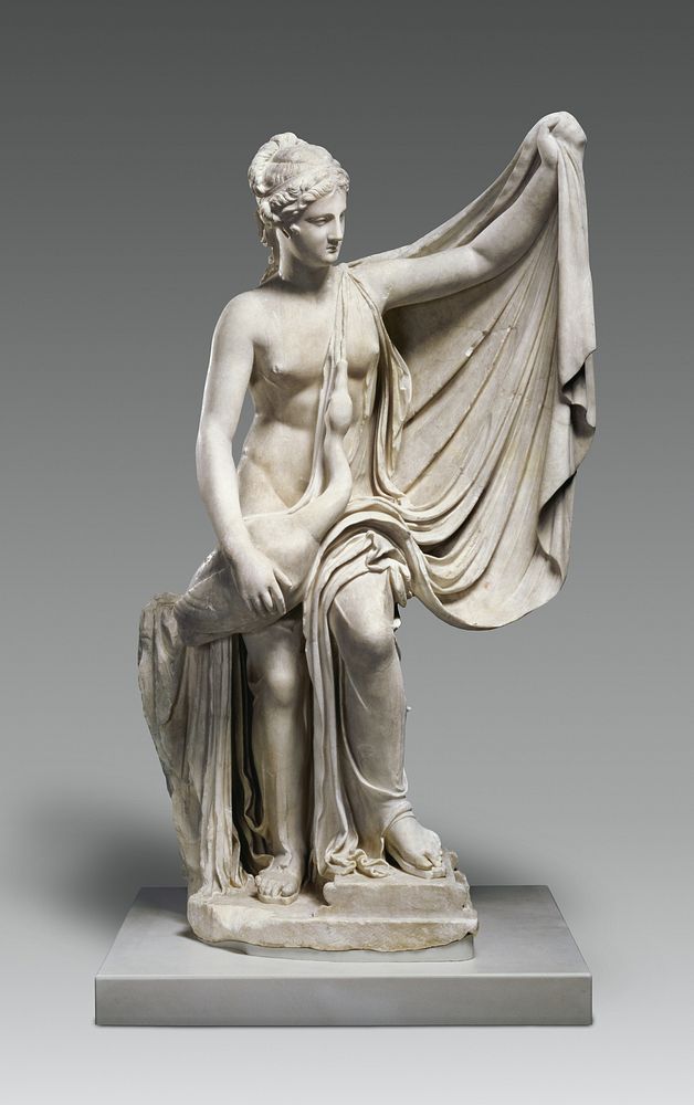 Statue of Leda and the Swan