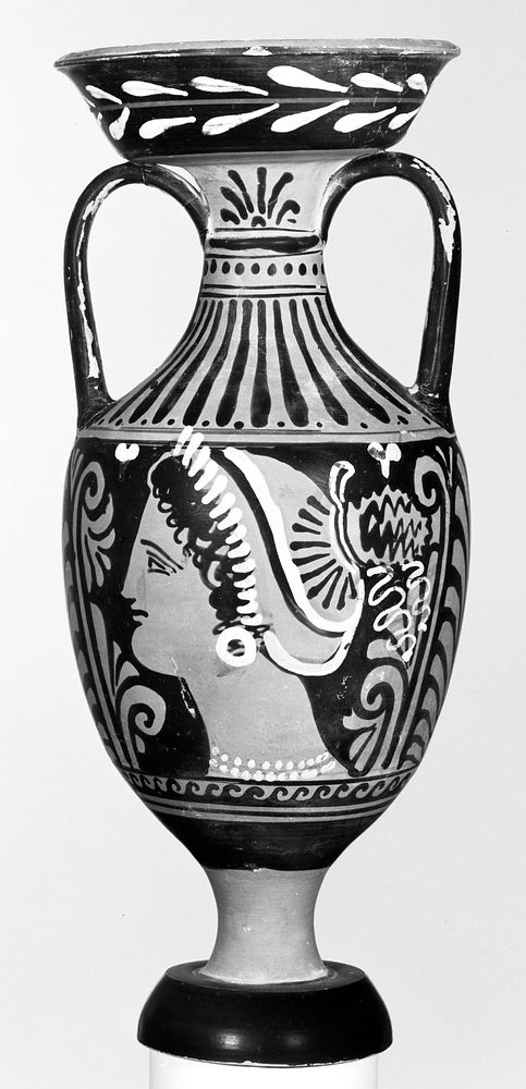Apulian Amphora by Baltimore Painter Lavello Group