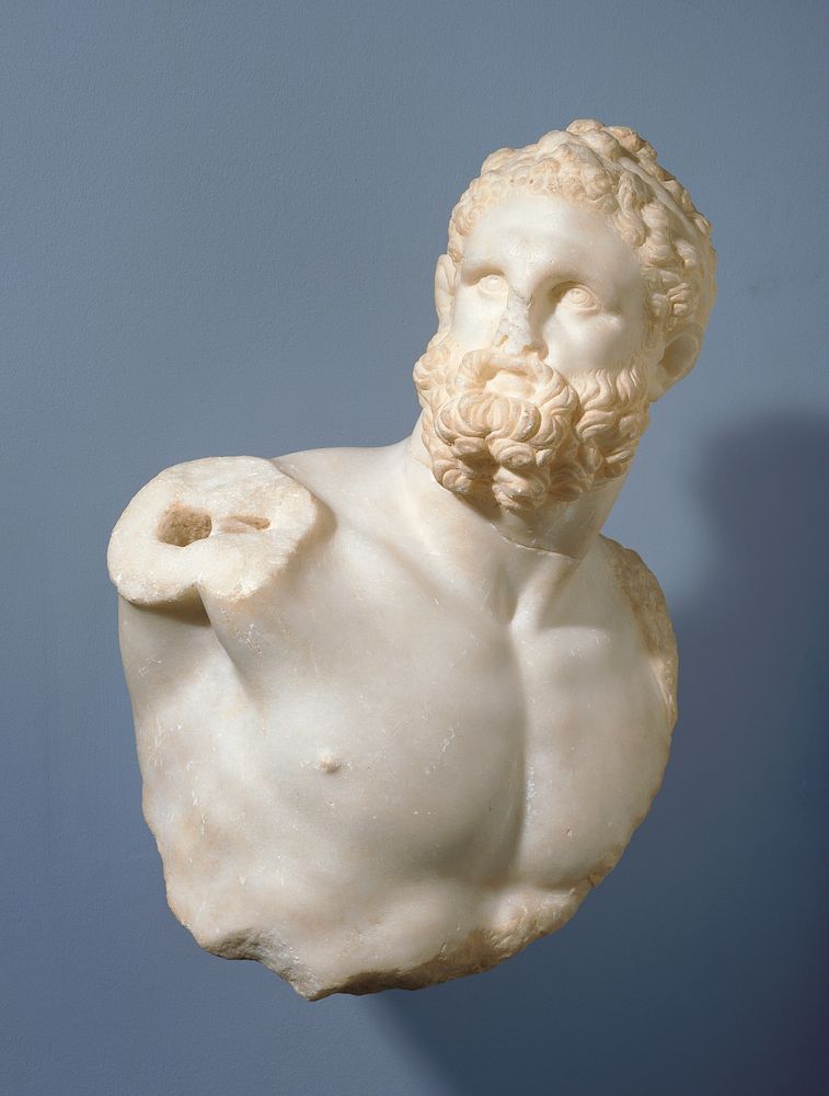 Bust of a Pugilist and detached fragments (2)