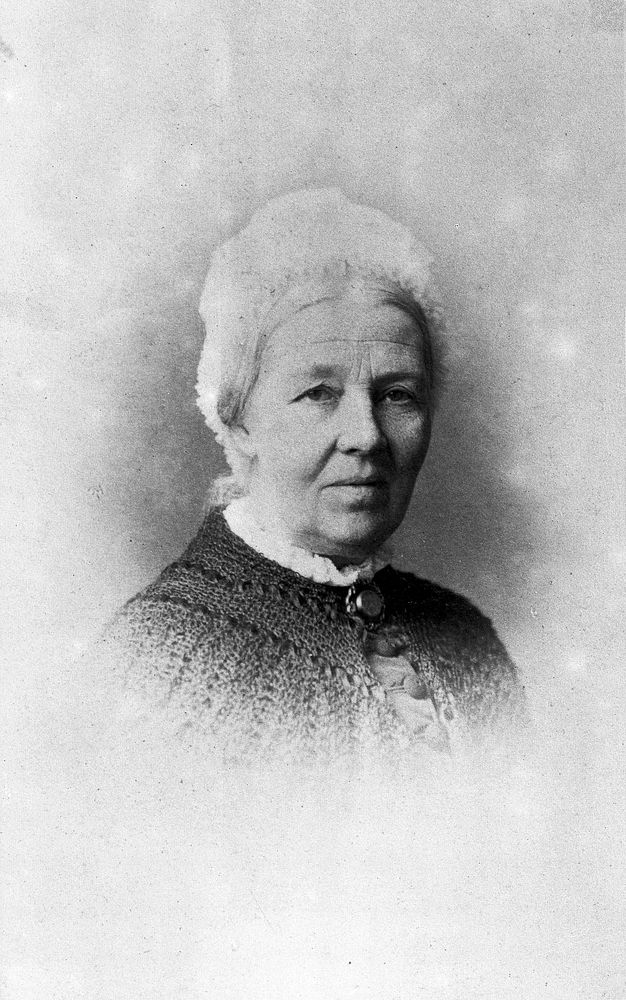 Mrs Robert Grieve (Jane Sommerville). Photograph by William E. Gray.