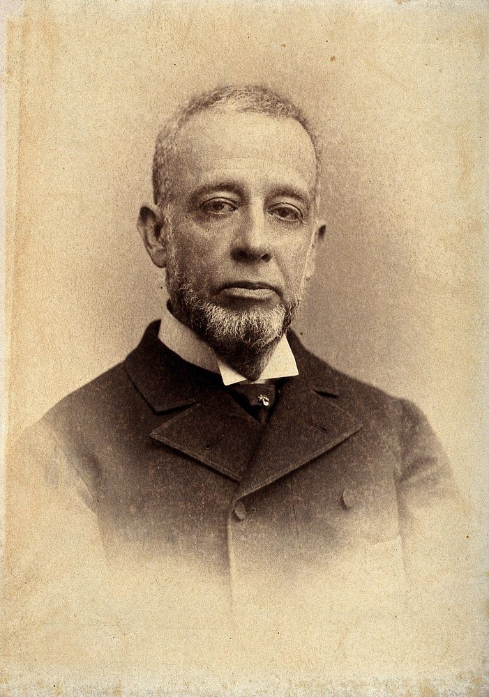 Juan Maná Rodriguez. Photograph by Cruces y Cia.