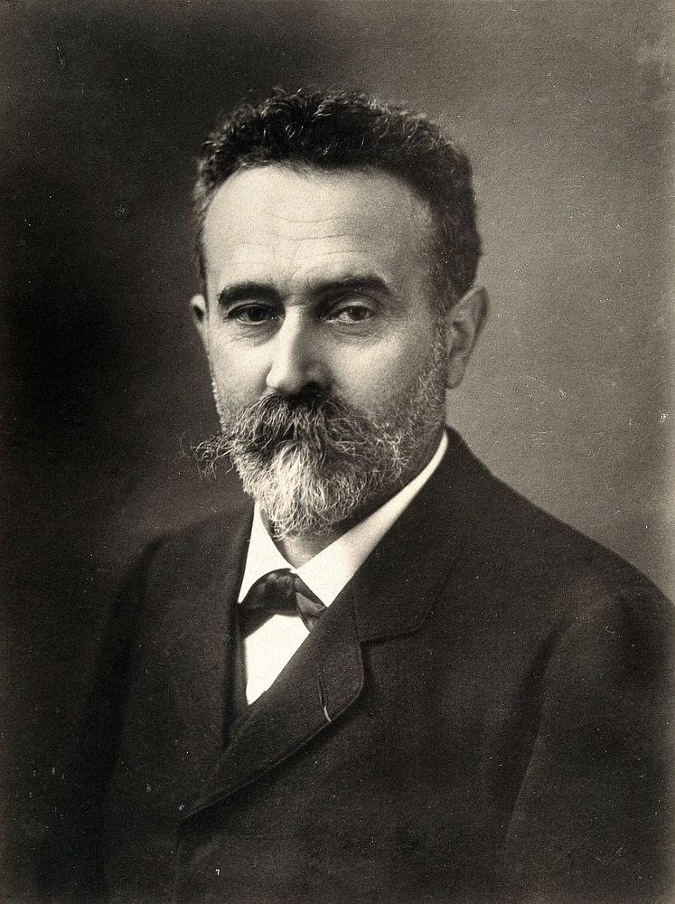 Alphonse Bertillon. Photograph.