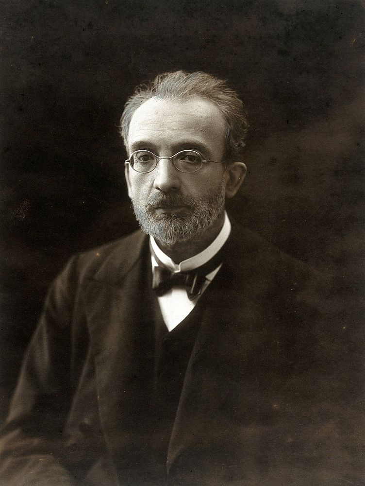 An unidentified man. Photograph by Eugène Pirou.