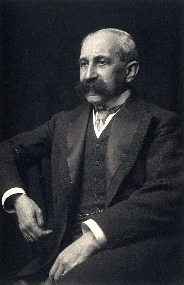 Sir Felix Semon. Photograph.