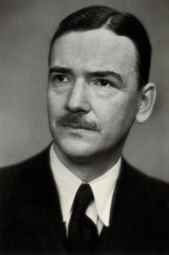 Ulf Svante von Euler. Photograph.