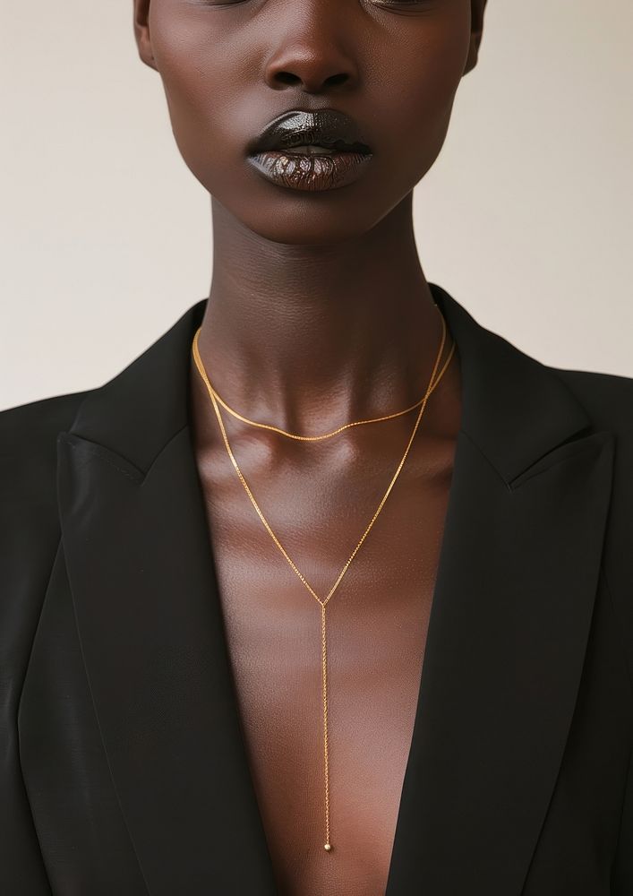 Minimal gold necklace jewelry fashion accessories.