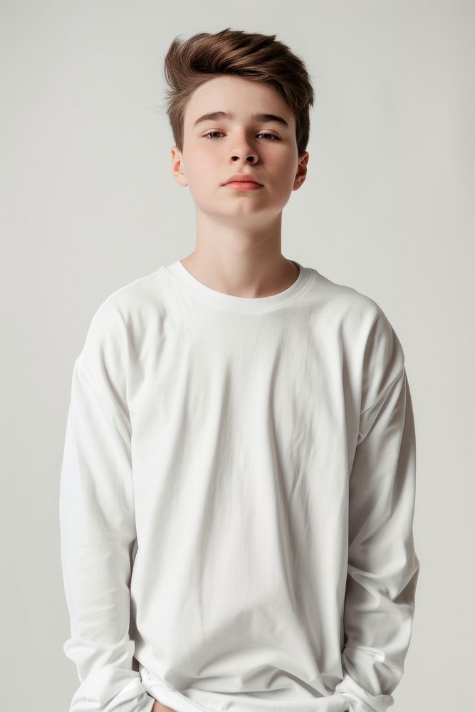Teenager long sleeve streetwear portrait t-shirt sweater.