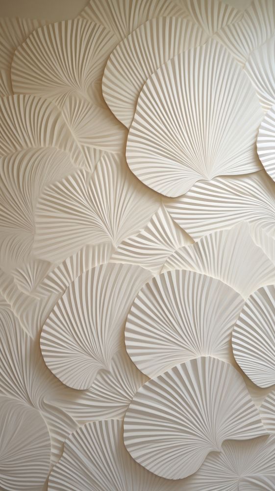 Fan pattern wallpaper plaster white.