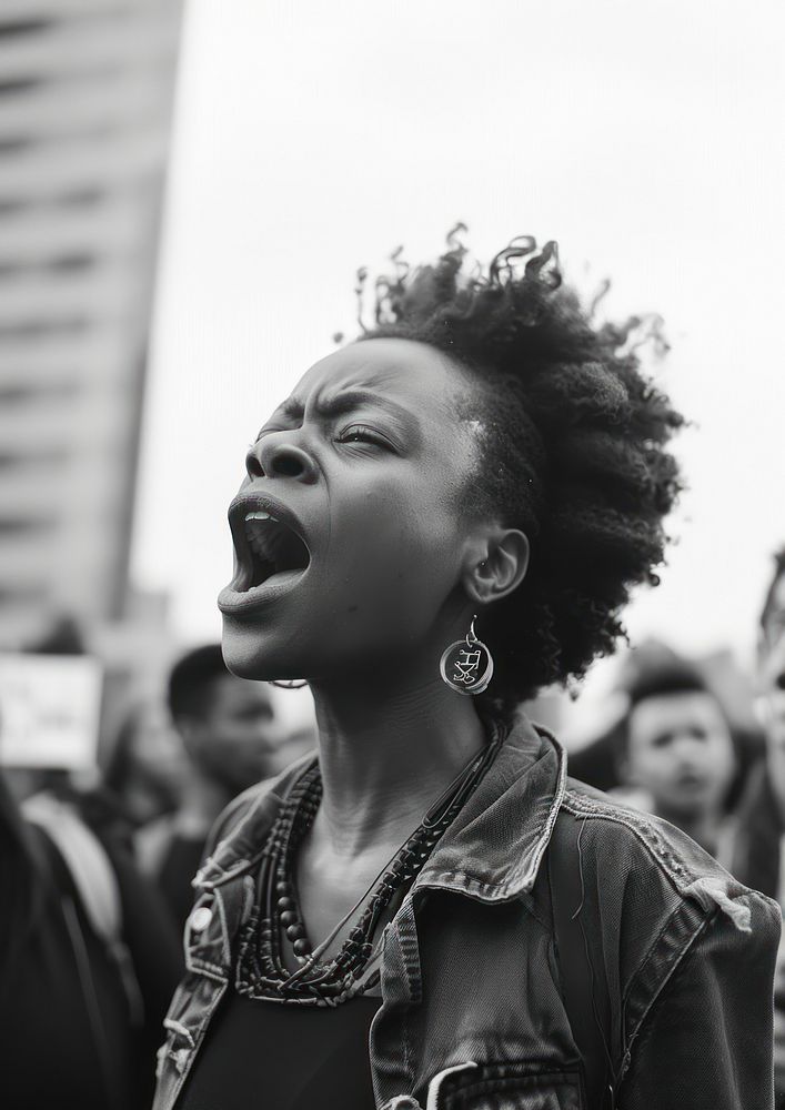A black woman shout in the protest photography accessories accessory.