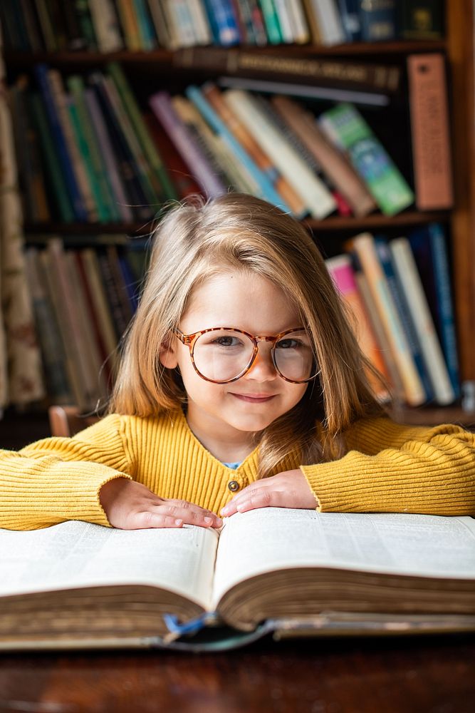 Girl+withe Real Photo Images | Free Photos, PNG Stickers, Wallpapers ...