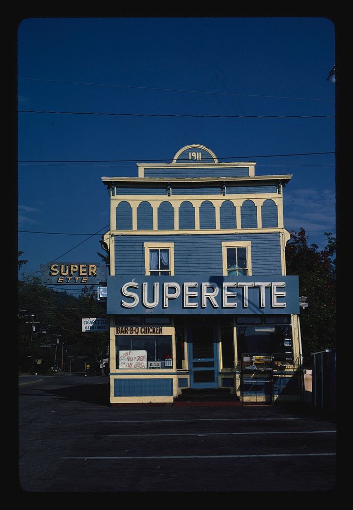 Weirs Superette, Weirs Beach, New Hampshire (1984) photography in high resolution by John Margolies. Original from the…