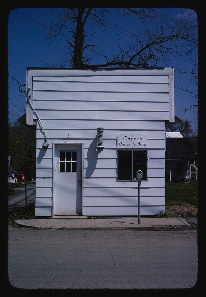 Larry's Barber Shop, Elizabeth, West Virginia (1978) photography in high resolution by John Margolies. Original from the…