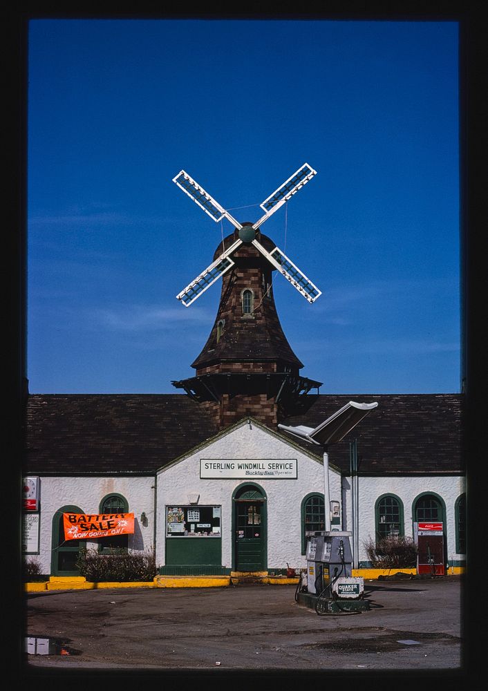Sterline Windmill Service, Parkersburg, West Virginia (1978) photography in high resolution by John Margolies. Original from…