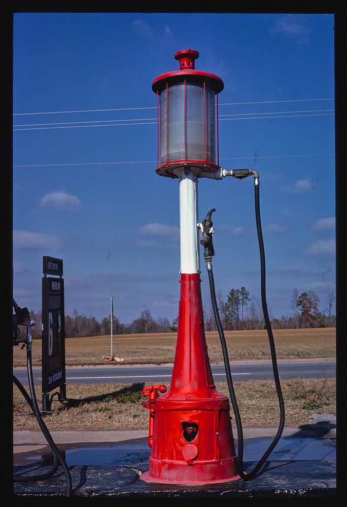Visible gas pump, Centreville, Alabama (1979) photography in high resolution by John Margolies. Original from the Library of…