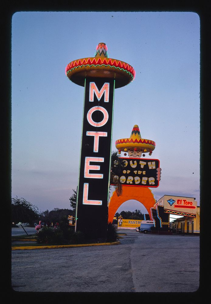 South of the Border, Dillon, South Carolina (1986) photography in high resolution by John Margolies. Original from the…