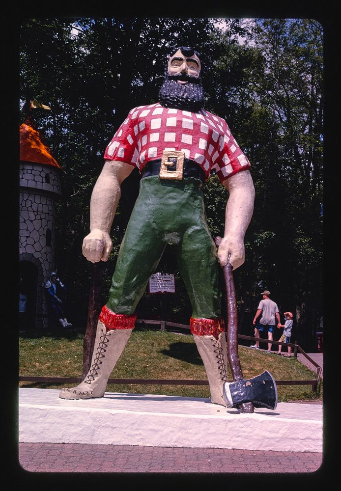 Paul Bunyan statue, Old Forge, New York (2002) photography in high resolution by John Margolies. Original from the Library…