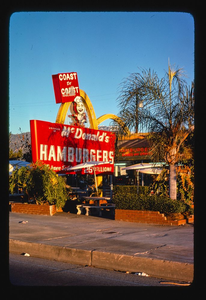McDonald's, Azusa, California (1979) photography in high resolution by John Margolies. Original from the Library of…