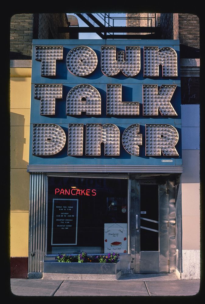 Town Talk Diner, Lake Street, Minneapolis, Minnesota (1984) photography in high resolution by John Margolies. Original from…