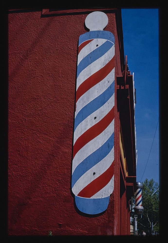 Bob's barber pole, Seattle, Washington (1980) photography in high resolution by John Margolies. Original from the Library of…