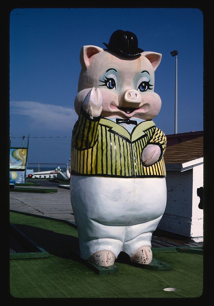 Pig, Joyland Golf, Daytona Beach, Florida (1990) photography in high resolution by John Margolies. Original from the Library…