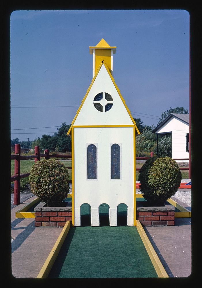 Church, Rich's miniature golf, Wyoming, Pennsylvania (1984) photography in high resolution by John Margolies. Original from…