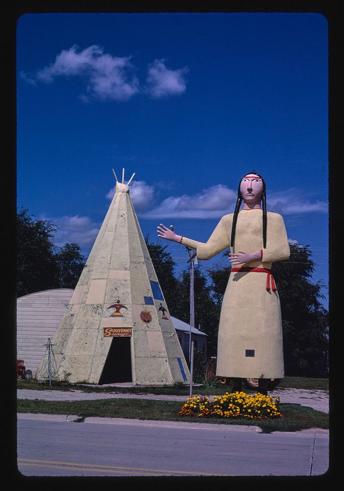 Pocahontas Souvenir Stand Vertical, Route 3, Pocahontas, Iowa (1987) photography in high resolution by John Margolies.…