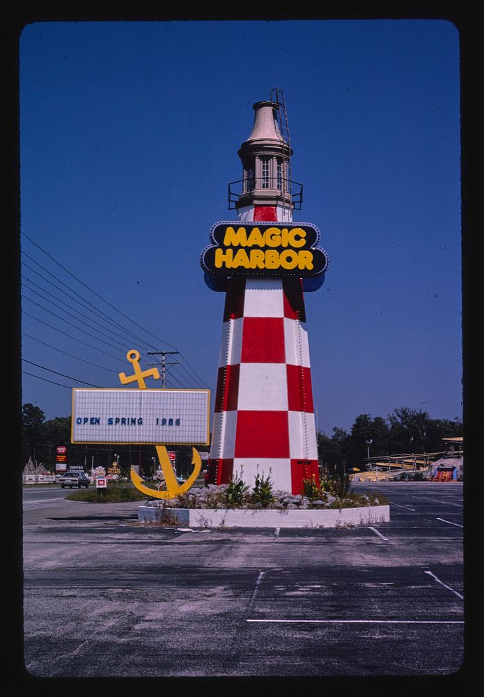 Magic Harbor lighthouse sign, Surfside Beach, South Carolina (1985) photography in high resolution by John Margolies.…
