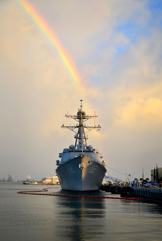 The guided-missile destroyer USS Michael Murphy (DDG 112) sits at its homeport of Joint Base Pearl Harbor-Hickam, Hawaii…