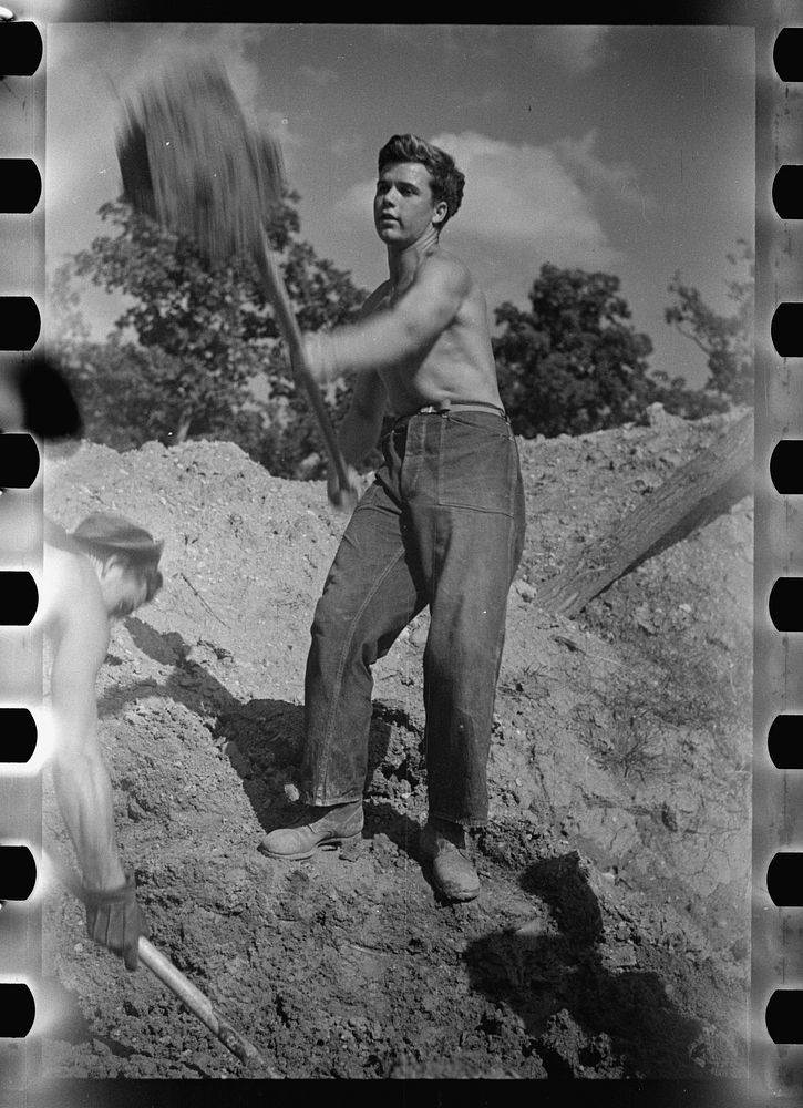 [Untitled photo, possibly related to: CCC (Civilian Conservation Corps) boys at work, Prince George's County, Maryland].…