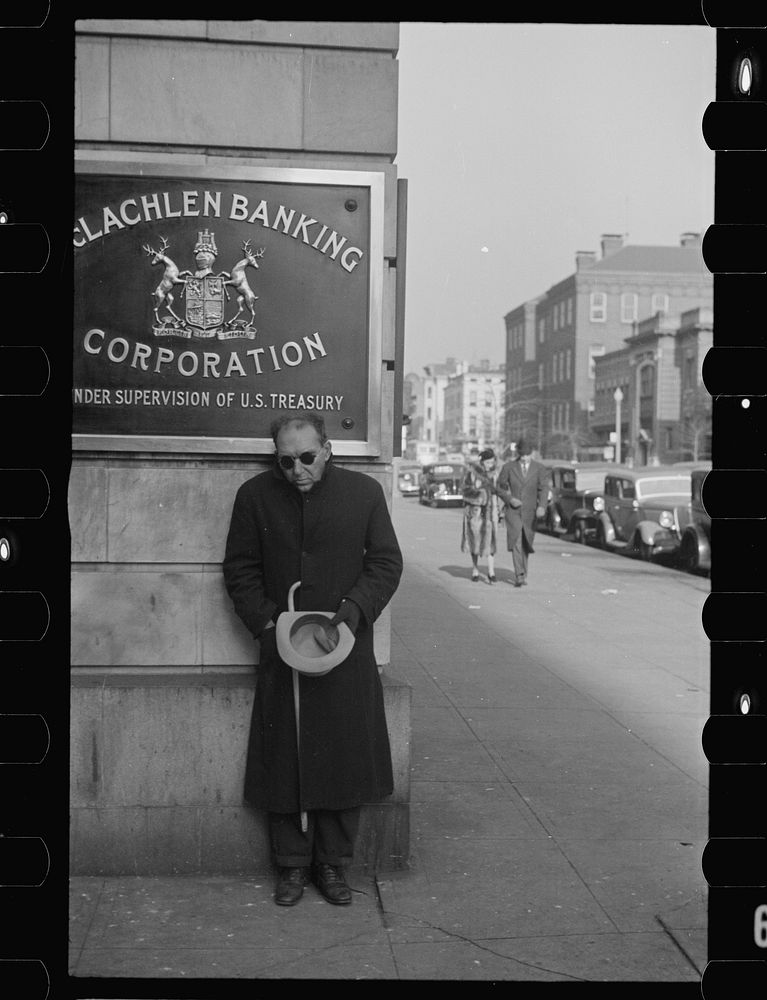 [Untitled photo, possibly related to: Blind beggar, Washington, D.C.]. Sourced from the Library of Congress.