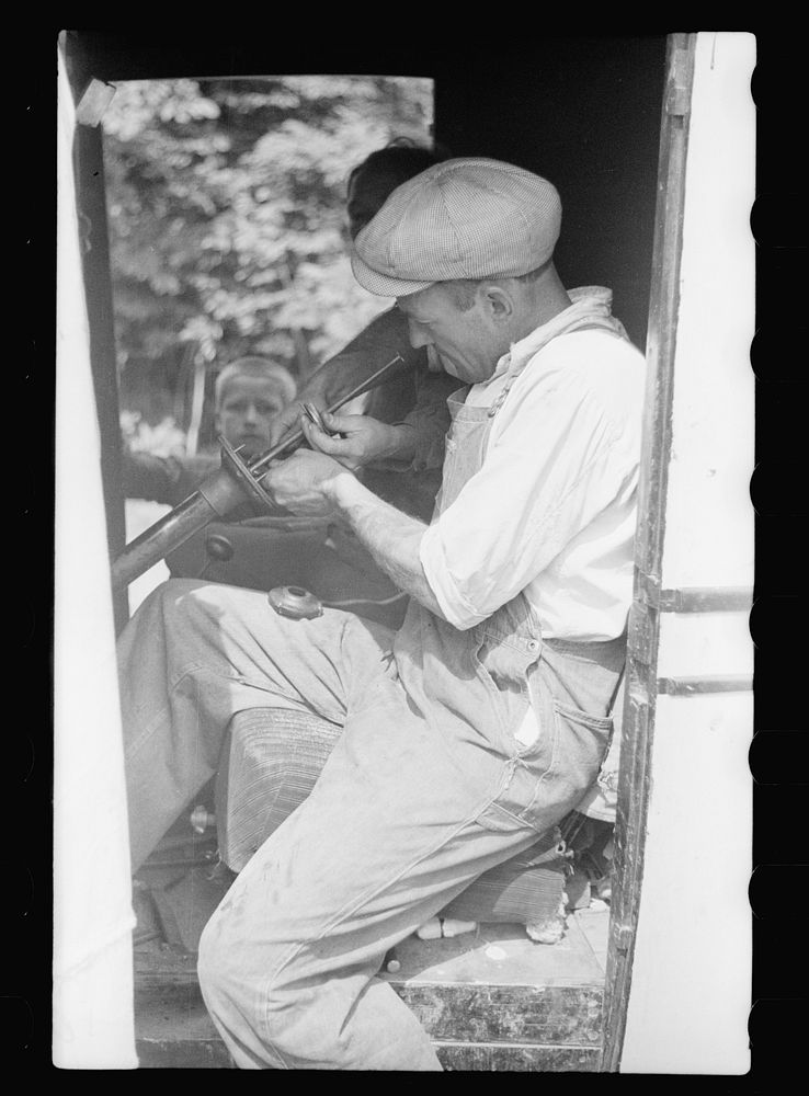 [Untitled photo, possibly related to: Migrant children eating, Berrien County, Michigan]. Sourced from the Library of…