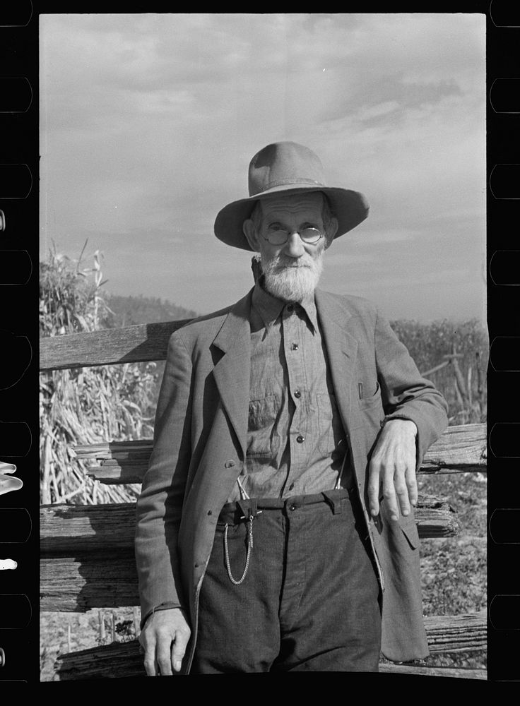 [Untitled photo, possibly related to: Postmaster at Old Rag, Shenandoah National Park, Virginia]. Sourced from the Library…