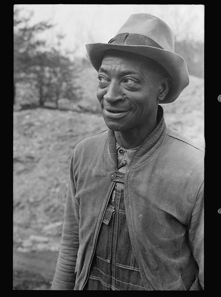 Laborer at Chopawamsic Recreational Project, Virginia. Sourced from the Library of Congress.