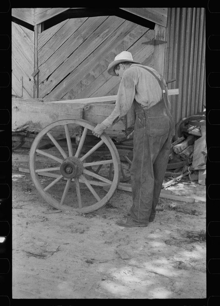 Blacksmith, Irwin County, Georgia. Sourced from the Library of Congress.