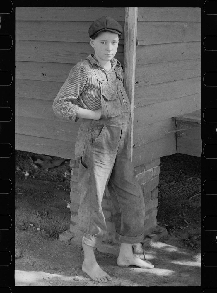 Child of North Carolina sharecropper. Sourced from the Library of Congress.