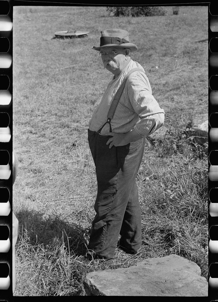 Forest Carpenter, Eden Mills, Vermont. Sourced from the Library of Congress.