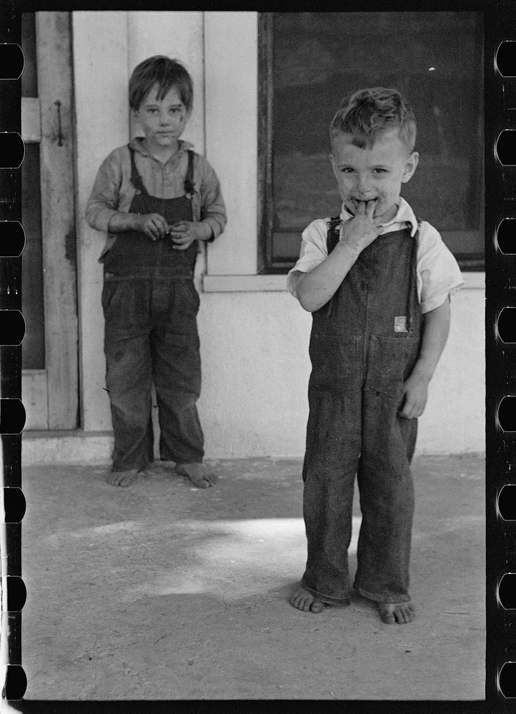 [Untitled photo, possibly related to: Son of a citrus worker, Winter Haven, Florida]. Sourced from the Library of Congress.