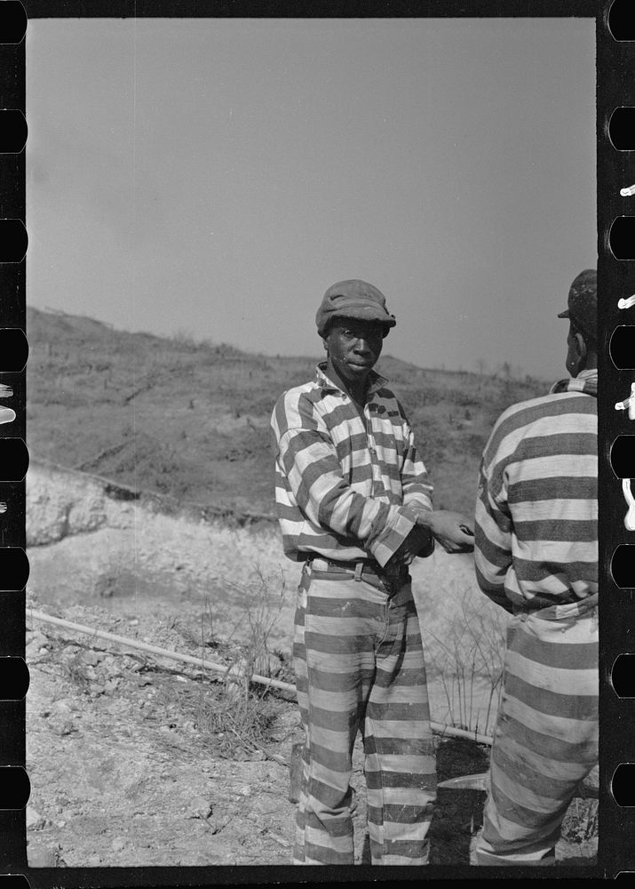 [Untitled photo, possibly related to:  road gang, Jefferson County, Alabama]. Sourced from the Library of Congress.