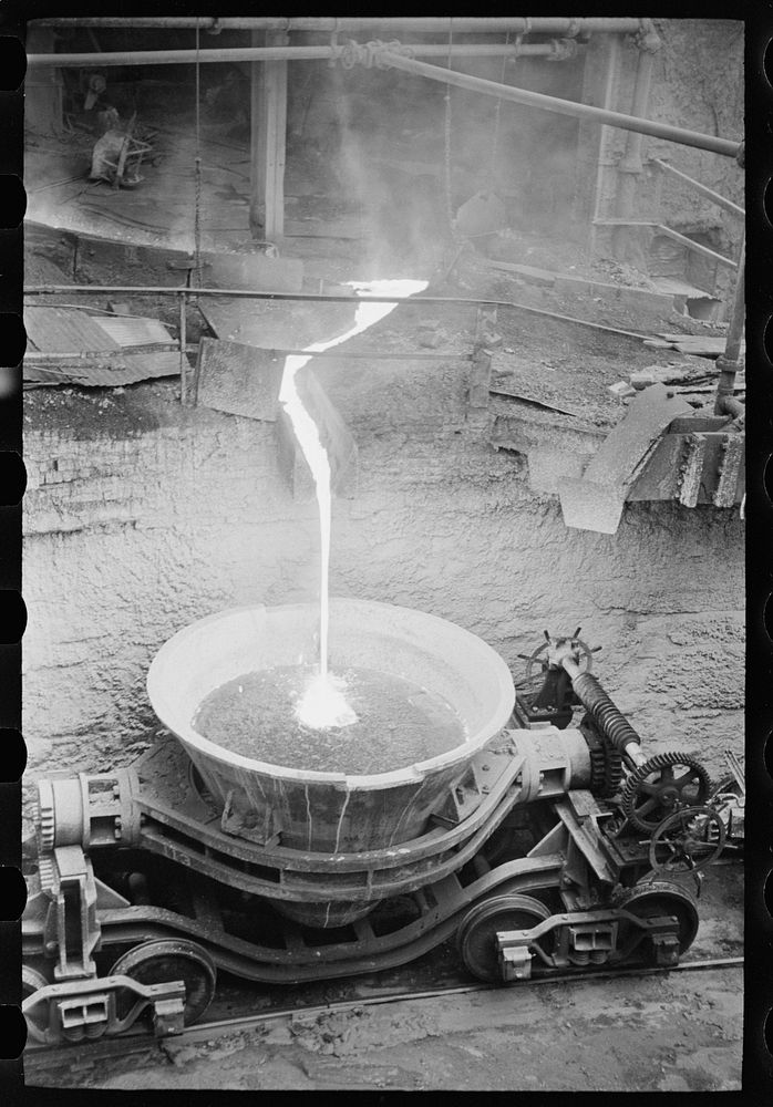 Tapping the slag at a blast furnace, Pittsburgh, Pennsylvania. Sourced from the Library of Congress.