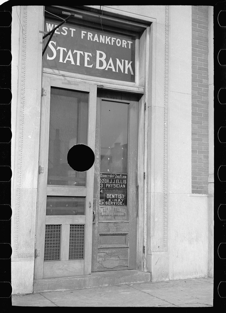 [Untitled photo, possibly related to: Bank that failed, West Frankfort, Illinois]. Sourced from the Library of Congress.