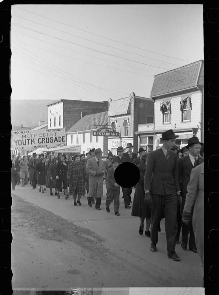 [Untitled photo, possibly related to: Religious parade, Romney, West Virginia]. Sourced from the Library of Congress.