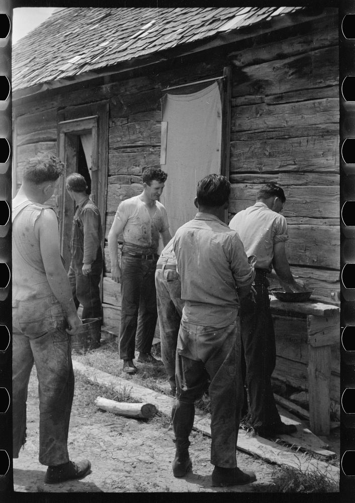 Sheepshearers washing up, Rosebud County, Montana. Sourced from the Library of Congress.