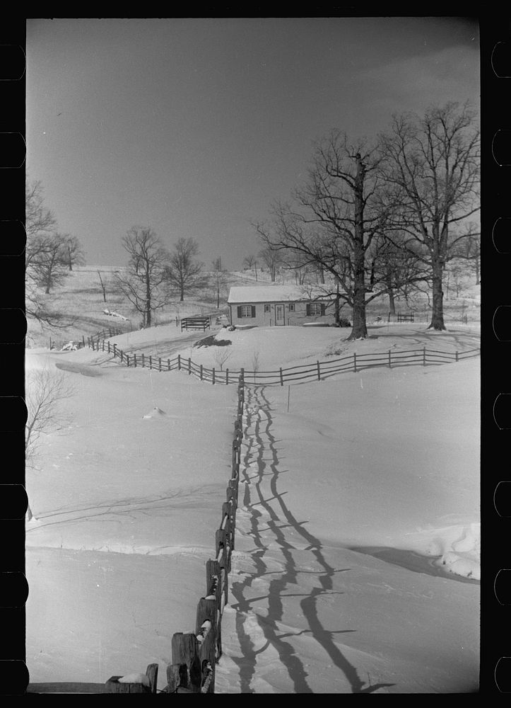 Farm, Ross County, Ohio. Sourced from the Library of Congress.