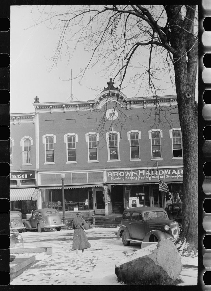[Untitled photo, possibly related to: Hotel and stores, Rockville, Indiana]. Sourced from the Library of Congress.